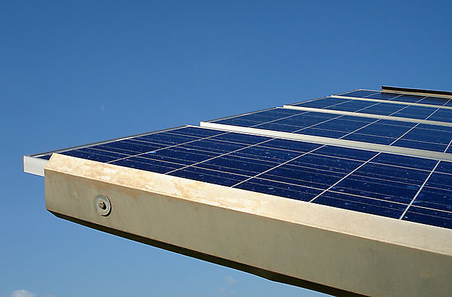 Grootste zonne-energie park van Nederland in Delfzijl